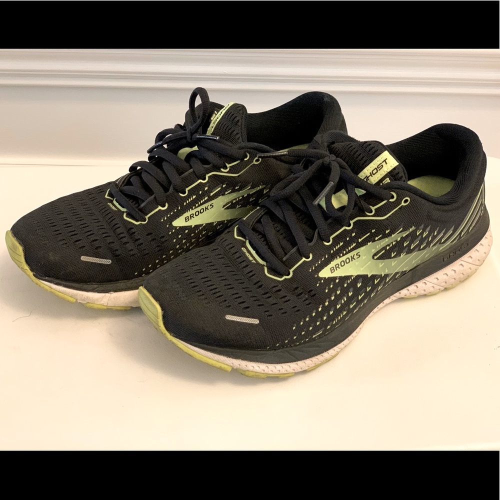 Brooks Ghost